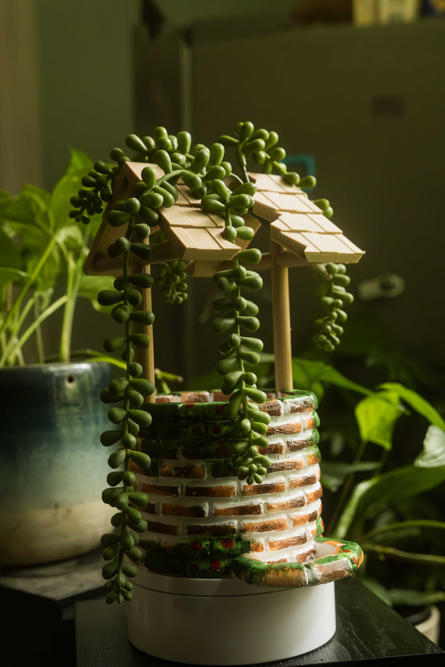 Overgrown Wishing Well Planter – 3D Printed Indoor Pot (Plain or Hand-Painted)